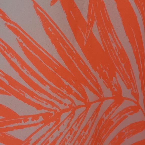 3/$30 Neon Peach and White Dynamite Fully Lined Twirly Skirt - Picture 3 of 6